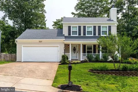15691 Pike Trl, Dumfries, VA 22025