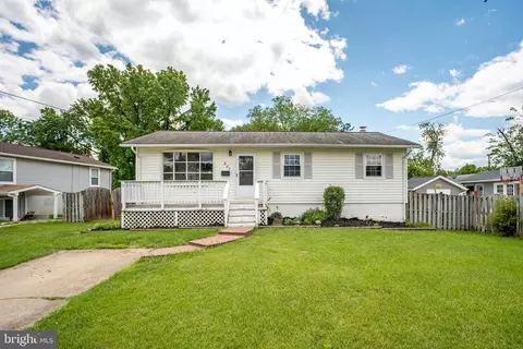 807 Fulton Pl, Woodbridge, VA 22191