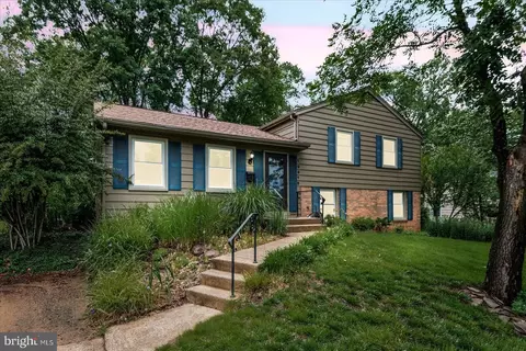 10012 Copeland Dr, Manassas, VA 20109