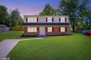 13798 Gresham Ct, Woodbridge, VA 22193