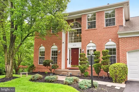8456 Summer Breeze Pl, Manassas, VA 20112