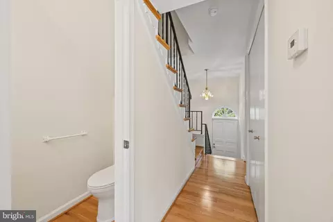 7433 Colton Ln, Manassas, VA 20109 photo 6