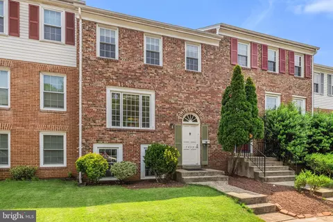 7433 Colton Ln, Manassas, VA 20109 photo 3