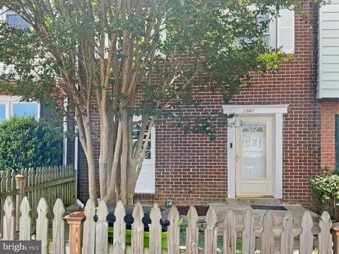 2341 Mcclellan Ct, Dumfries, VA 22026