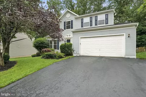 5781 Fincastle Dr, Manassas, VA 20112