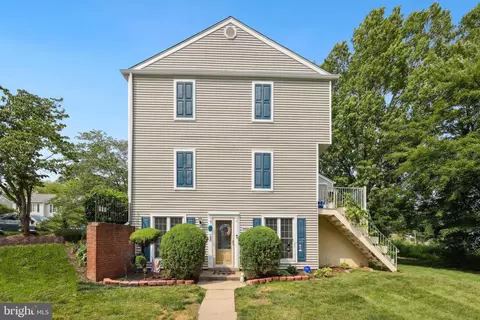 2847 Madeira Ct #14, Woodbridge, VA 22192