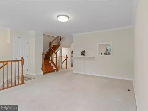 Living - 10612 Winfield Loop, Manassas, VA 20109 photo 3 of 7