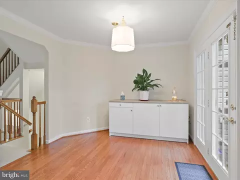 Entry Way - 10612 Winfield Loop, Manassas, VA 20109 photo 5 of 5