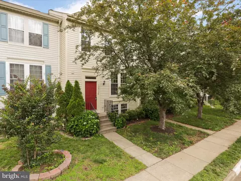 10612 Winfield Loop, Manassas, VA 20109
