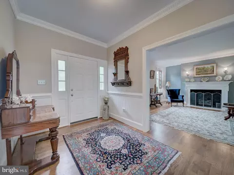Entry Way - 4387 Stepney Dr, Gainesville, VA 20155 photo 3 of 13