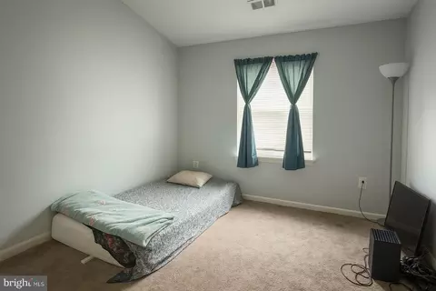 Bedroom - 11289 Kessler Pl, Manassas, VA 20109 photo 3 of 3