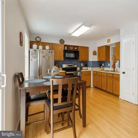 Kitchen - 11289 Kessler Pl, Manassas, VA 20109 photo 2 of 2