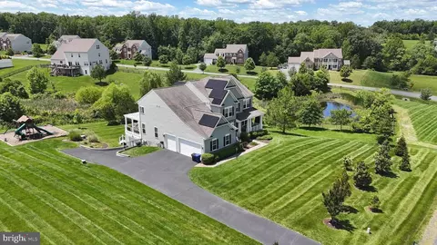 7425 Signal Hill Rd, Manassas, VA 20111