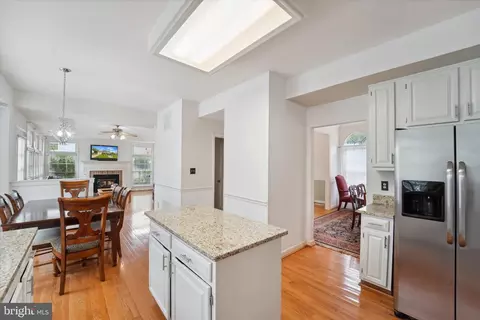 3663 Thomasson Crossing Dr, Triangle, VA 22172 photo 6