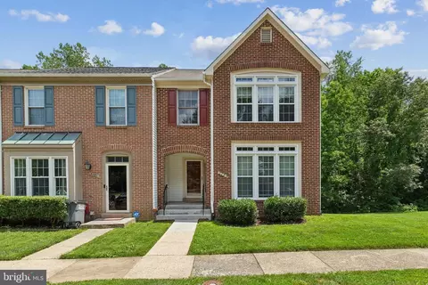 3299 Corcyra Ct, Woodbridge, VA 22192