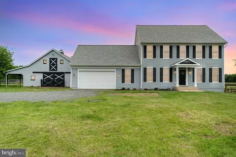 11966 Bluegrass Ct, Nokesville, VA 20181