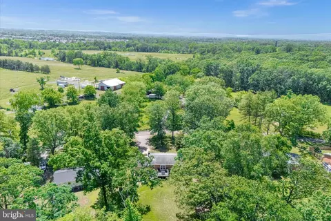 5715 Artemus Rd, Gainesville, VA 20155 photo 48