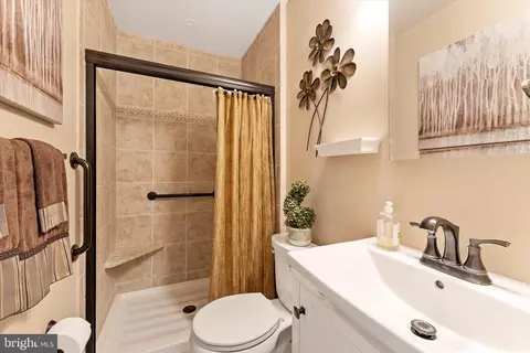 5715 Artemus Rd, Gainesville, VA 20155 photo 20