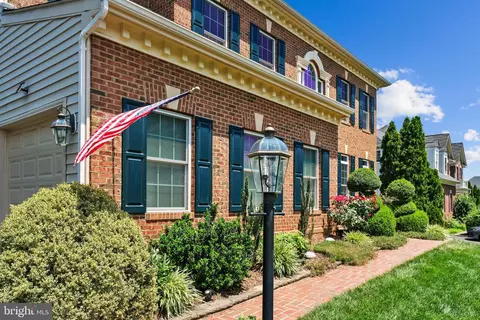 4054 Sapling Way, Triangle, VA 22172 photo 3