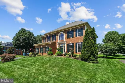 4054 Sapling Way, Triangle, VA 22172 photo 2