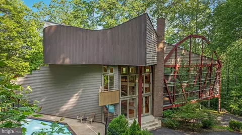 11656 Sandal Wood Ln, Manassas, VA 20112