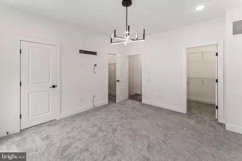 Bedroom - 1690 Dunnington Pl, Dumfries, VA 22026 photo 2 of 2