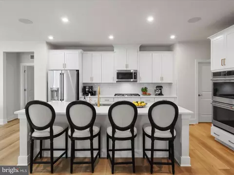 18090 Marsh Pine Rd, Dumfries, VA 22026 photo 8