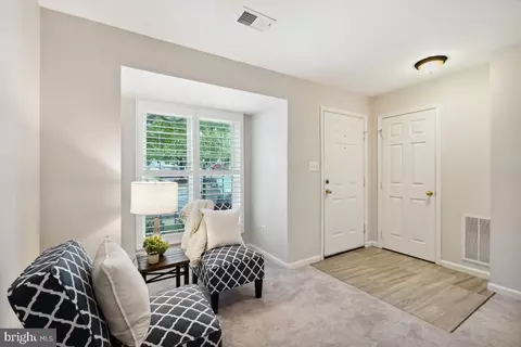 8501 Coronation Ln, Bristow, VA 20136 photo 5