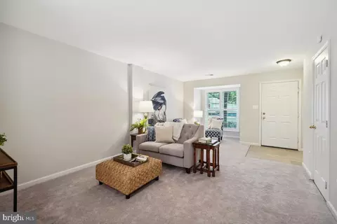 8501 Coronation Ln, Bristow, VA 20136 photo 7