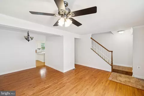 15232 Streamside Ct, Dumfries, VA 22025 photo 4