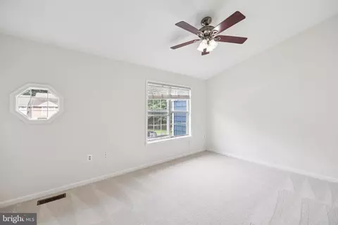 15232 Streamside Ct, Dumfries, VA 22025 photo 31