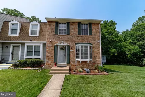 4620 Woodway Pl, Woodbridge, VA 22193