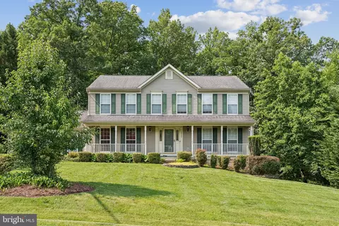 15344 Bald Eagle Ln, Woodbridge, VA 22191