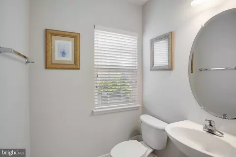 9226 Campfire Ct, Bristow, VA 20136 photo 24