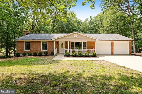 14583 Leary St, Nokesville, VA 20181
