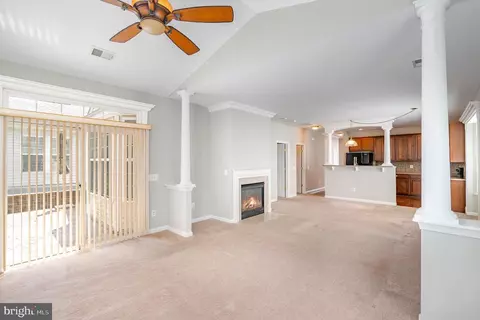 16073 Dancing Leaf Pl, Dumfries, VA 22025 photo 9
