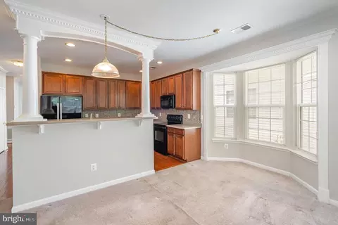 16073 Dancing Leaf Pl, Dumfries, VA 22025 photo 11