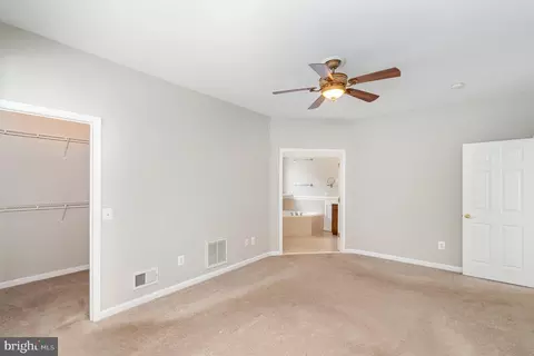 16073 Dancing Leaf Pl, Dumfries, VA 22025 photo 16