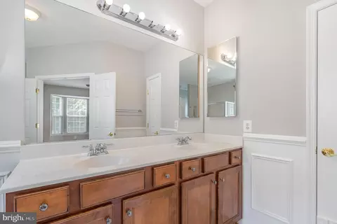 16073 Dancing Leaf Pl, Dumfries, VA 22025 photo 18