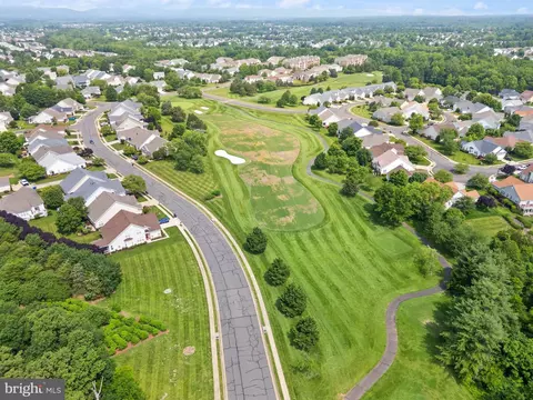 View/Area - 5943 Affirmed Pl, Gainesville, VA 20155 photo 13 of 13