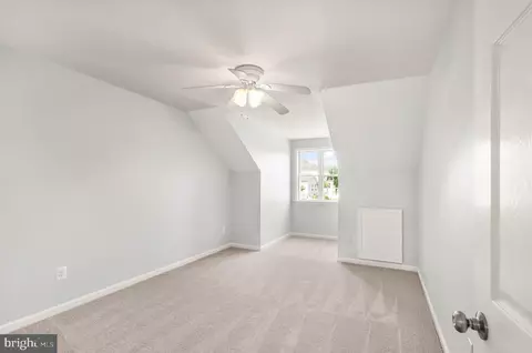 Bedroom - 5943 Affirmed Pl, Gainesville, VA 20155 photo 5 of 5
