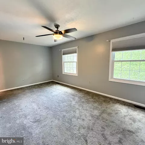 8210 Vernon St, Manassas, VA 20109 photo 13