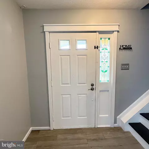 8210 Vernon St, Manassas, VA 20109 photo 4