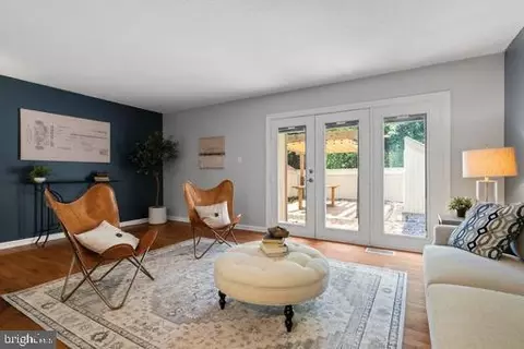 15312 Postillion Ter E, Woodbridge, VA 22191