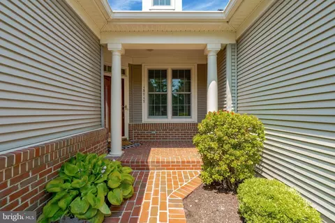 13717 Currant Loop, Gainesville, VA 20155 photo 3