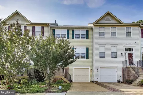 4174 La Mauricie Loop, Dumfries, VA 22025