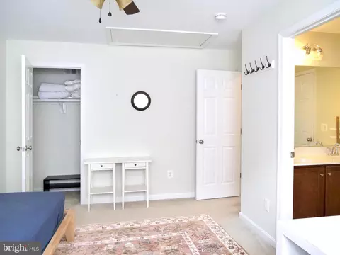 Bedroom - 15152 Santander Dr, Gainesville, VA 20155 photo 8 of 10