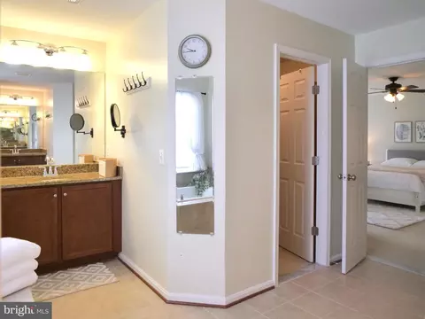 Entry Way - 15152 Santander Dr, Gainesville, VA 20155 photo 6 of 6