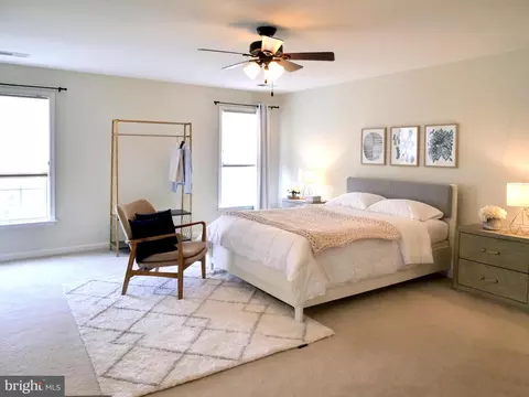 Bedroom - 15152 Santander Dr, Gainesville, VA 20155 photo 2 of 10
