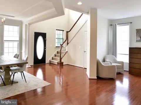Entry Way - 15152 Santander Dr, Gainesville, VA 20155 photo 2 of 6